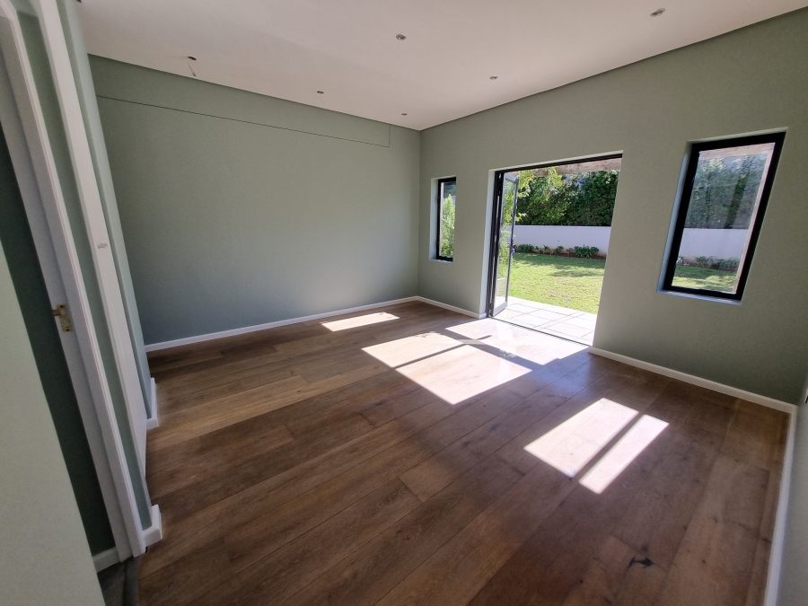 To Let 3 Bedroom Property for Rent in Croydon Western Cape